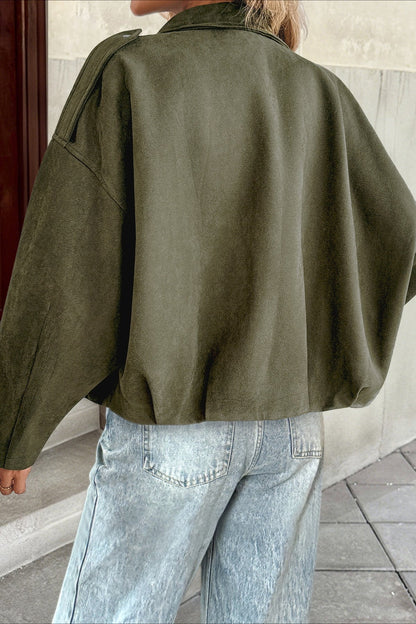 Effortlessly Elegant Jacket with a Timeless Design