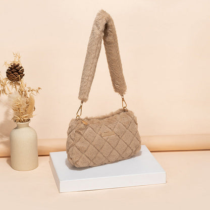 Classic Vintage Bag with a Flattering Fit
