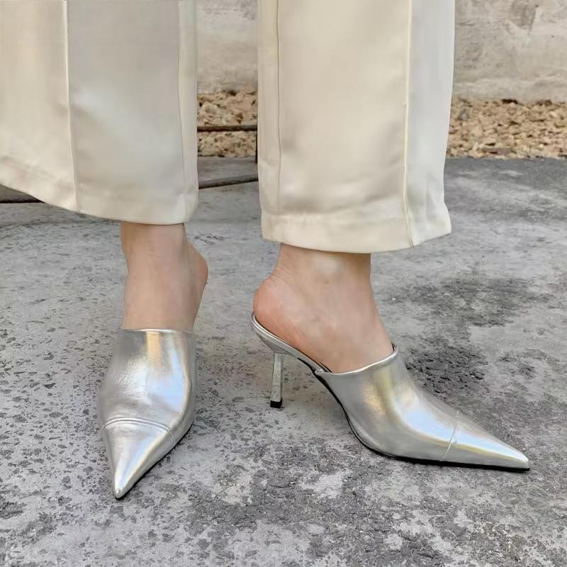 Elegantly Styled Heels for Everyday Wear