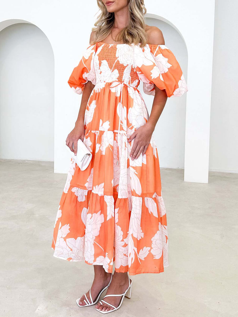 Beautifully Crafted Dress in a Classic Style