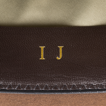 Beautifully Finished Garment in a Timeless Design