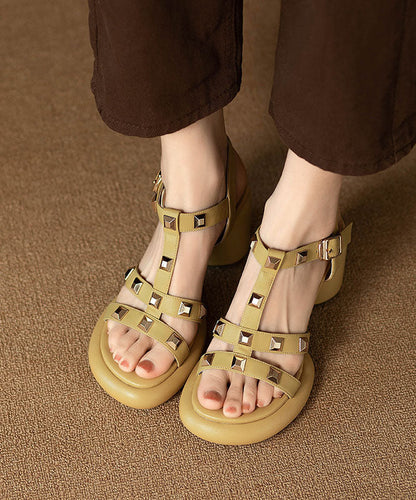Polished Sandals with an Effortless Classic Look
