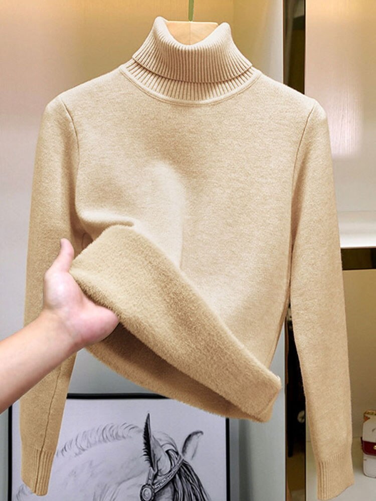 Beautifully Crafted Sweater in a Classic Style