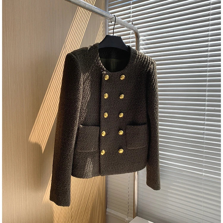Sophisticated Jacket with a Clean Classic Look