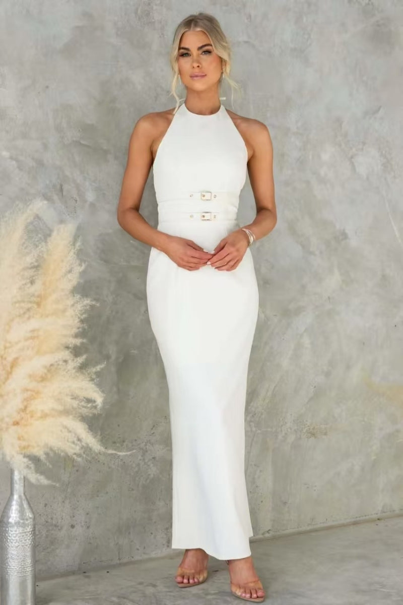 Effortlessly Elegant Garment with a Timeless Design