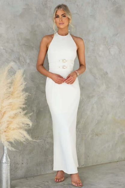 Effortlessly Elegant Garment with a Timeless Design