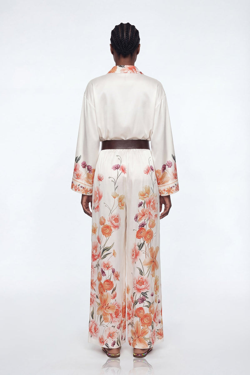 Classic Vintage Pants with a Flattering Fit