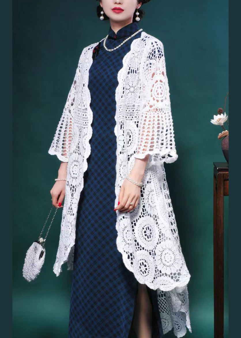 Classic Vintage Cardigan with a Flattering Fit