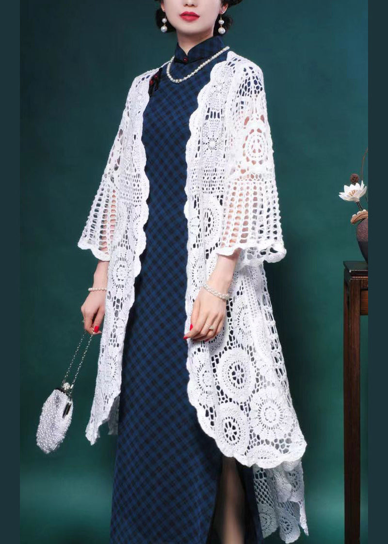 Classic Vintage Cardigan with a Flattering Fit
