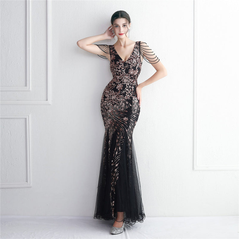 Gracefully Styled Dress for Any Occasion