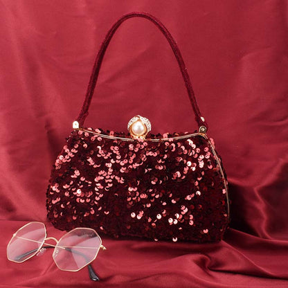 Beautifully Finished Bag in a Timeless Design