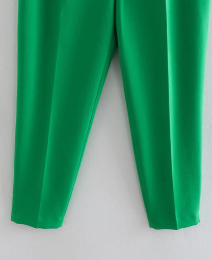 Beautifully Crafted Pants in a Classic Style
