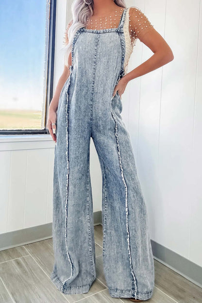 Gracefully Styled Garment for Any Occasion