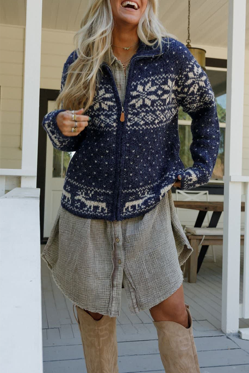 Gracefully Styled Garment for Any Occasion