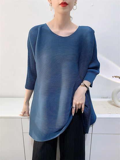 Elegantly Styled T-Shirt for Everyday Wear