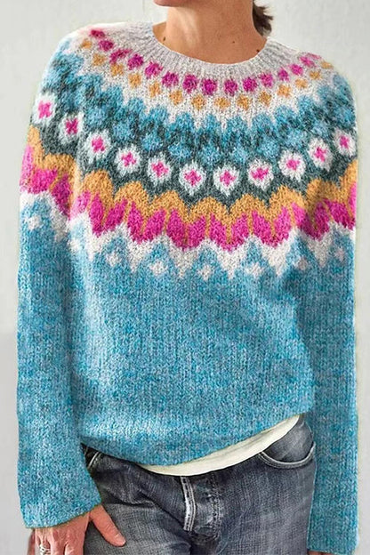 Well Tailored Sweater with a Graceful Silhouette