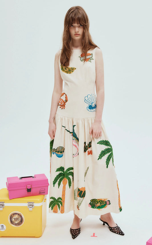 Beautifully Crafted Dress in a Classic Style