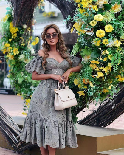 Beautifully Crafted Dress in a Classic Style