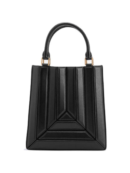 Beautifully Crafted Bag in a Classic Style