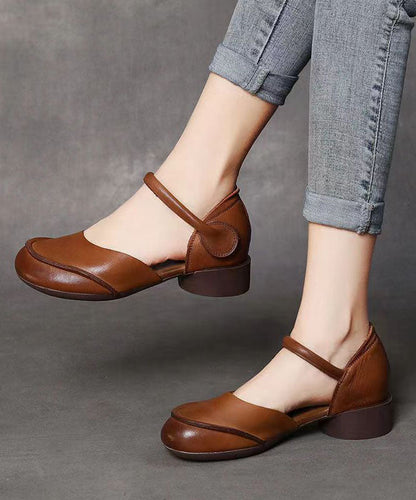 Beautifully Crafted Sandals in a Classic Style