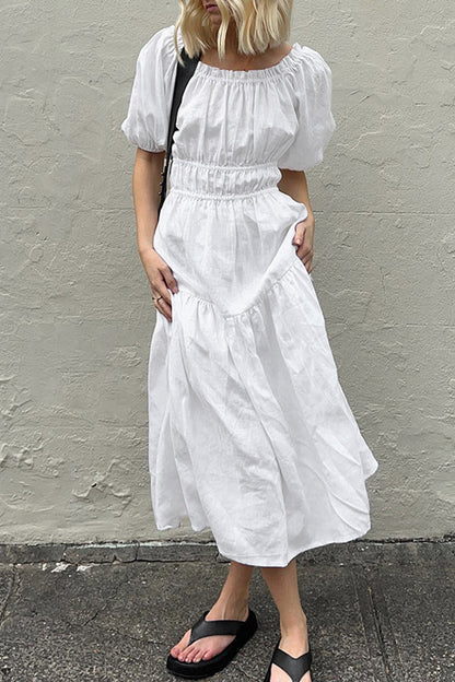 Classic Vintage Dress with a Flattering Fit