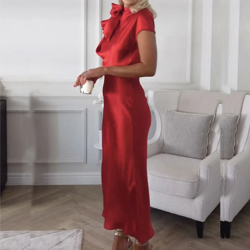 Sophisticated Dress with a Clean Classic Look