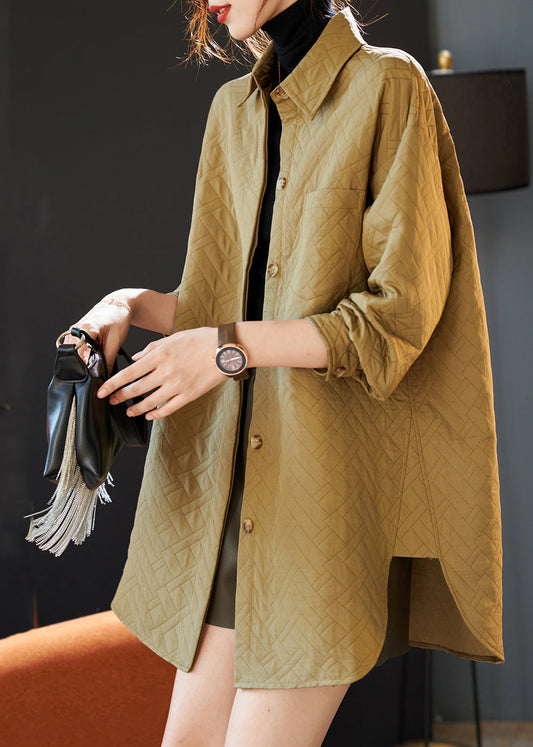 Beautifully Finished Coat in a Timeless Design