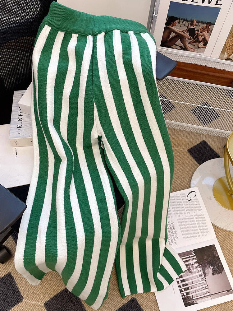 Gracefully Styled Pants for Any Occasion