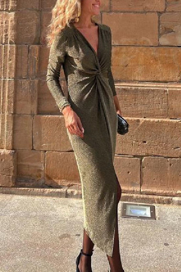 Gracefully Styled Dress for Any Occasion