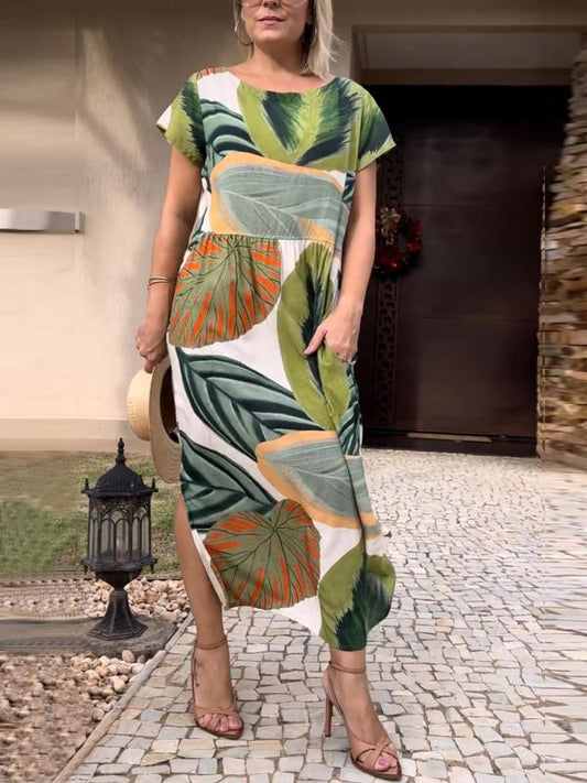 Gracefully Styled Dress for Any Occasion