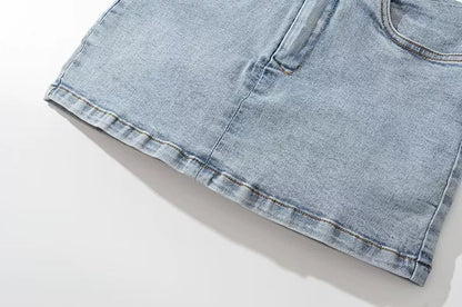 Sophisticated Garment with a Clean Classic Look