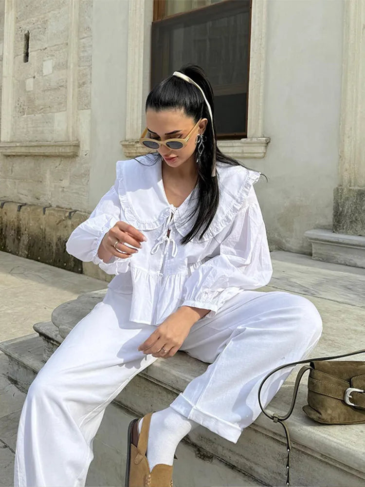 Beautifully Finished Blouse in a Timeless Design