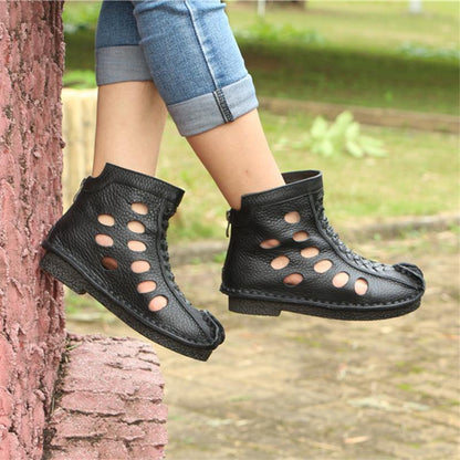 Beautifully Finished Boots in a Timeless Design