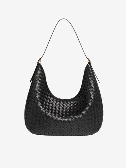 Beautifully Finished Bag in a Timeless Design