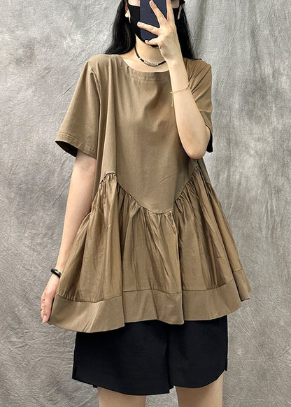 Classic Vintage Shirt with a Flattering Fit