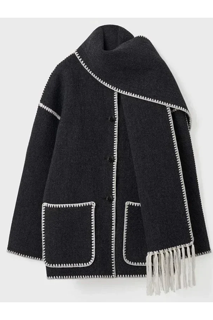 Effortlessly Elegant Coat with a Timeless Design