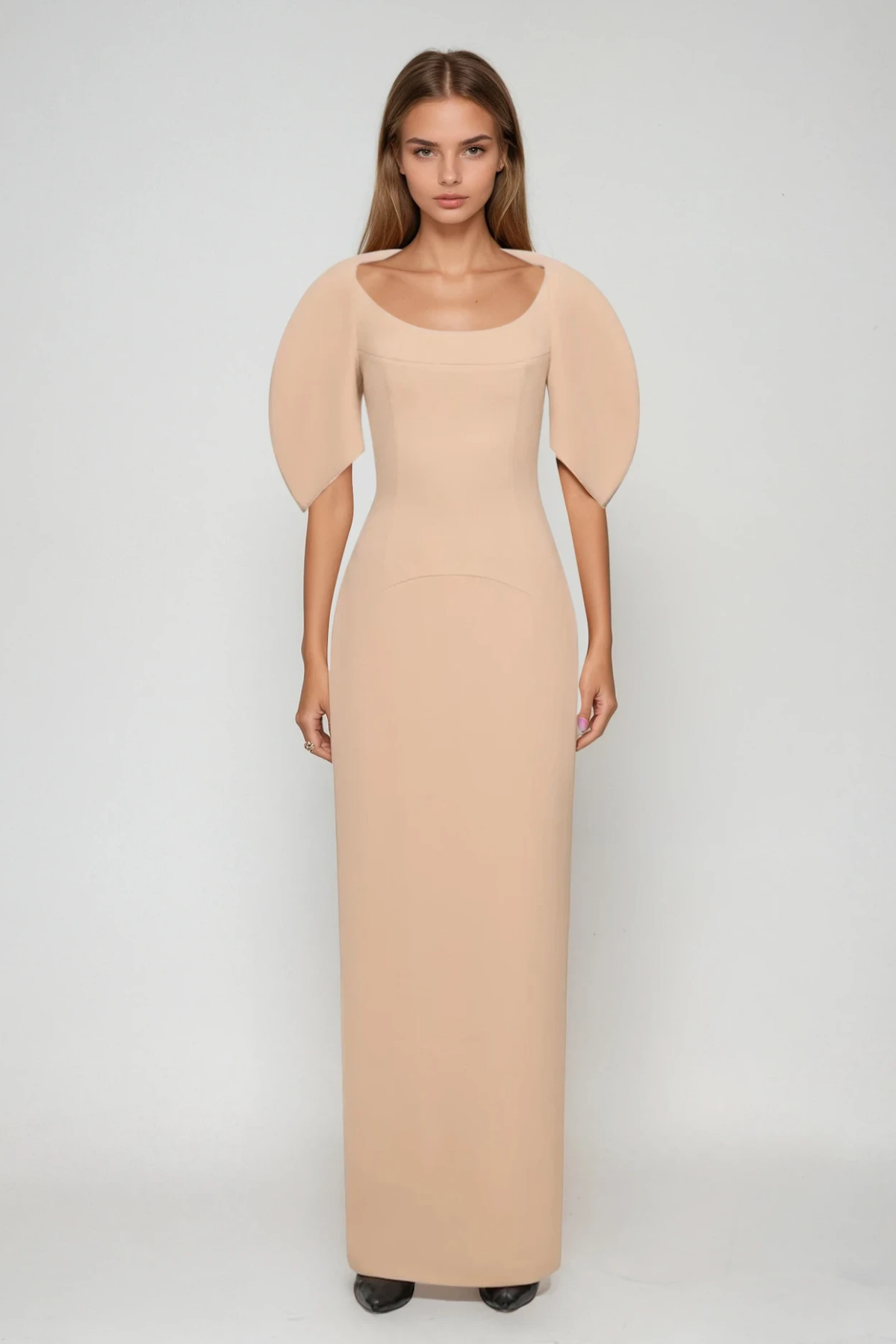 Gracefully Styled Dress for Any Occasion