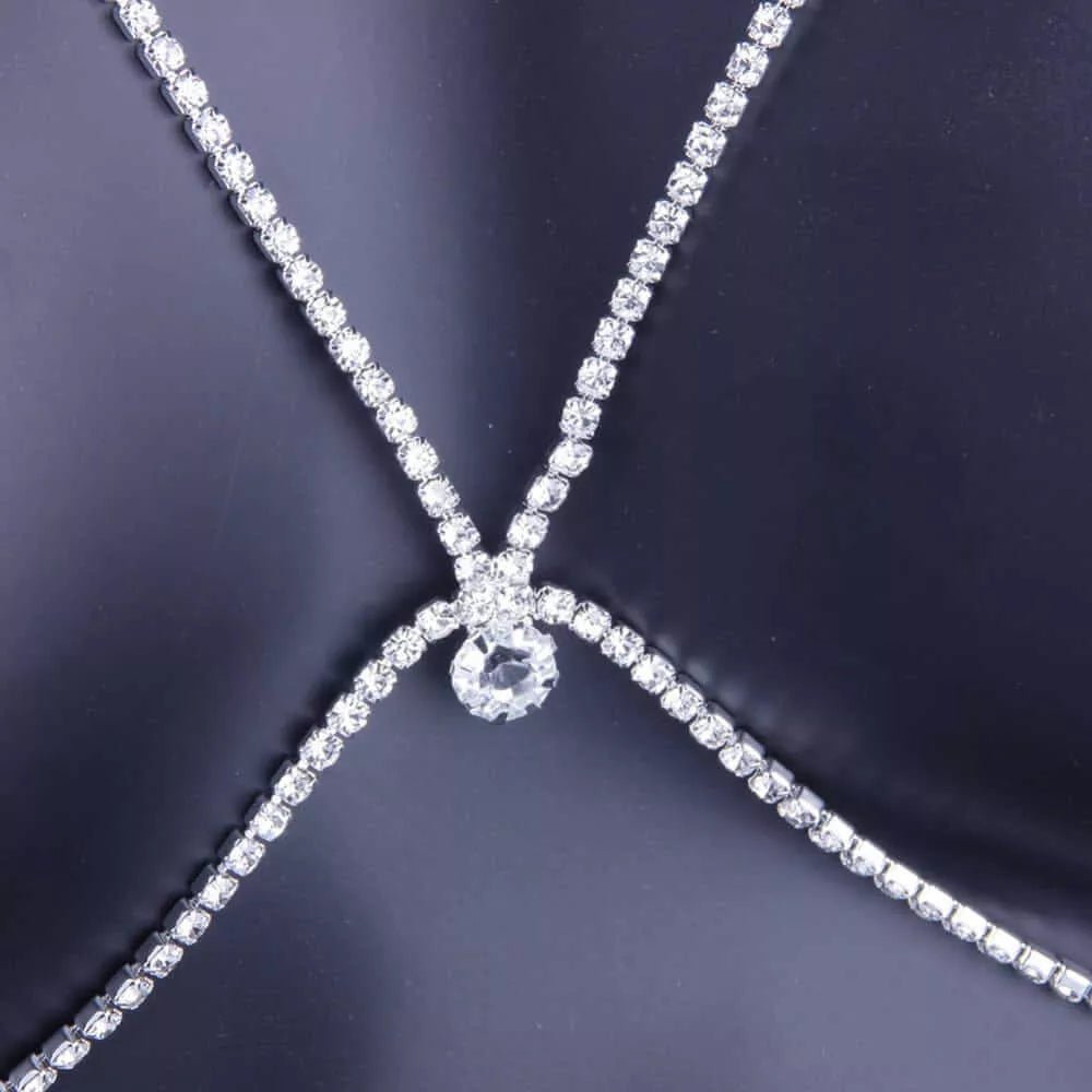 Effortlessly Elegant Garment with a Timeless Design