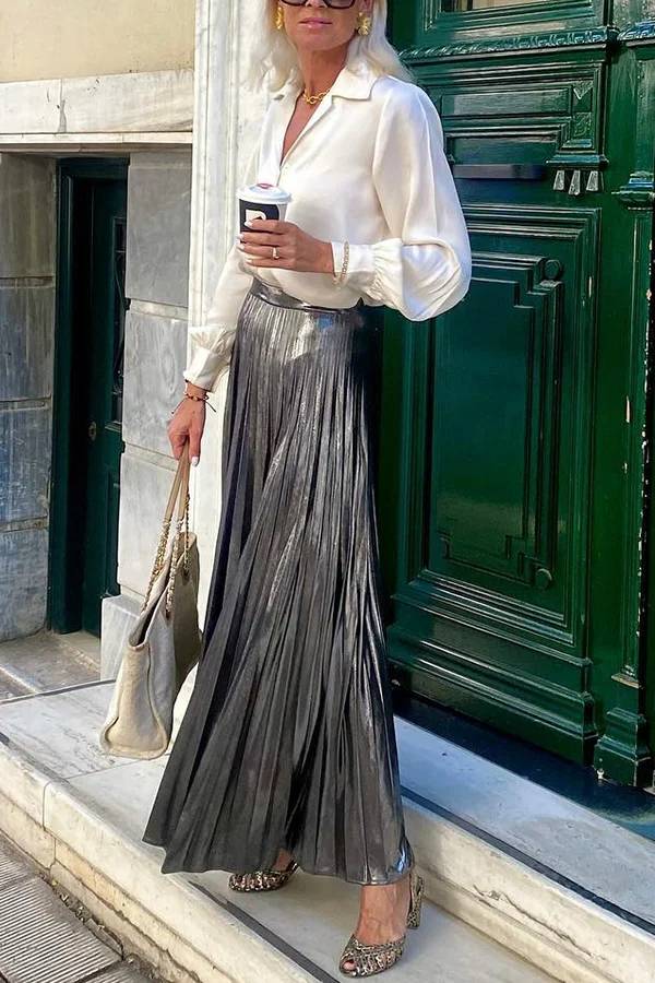 Gracefully Styled Garment for Any Occasion