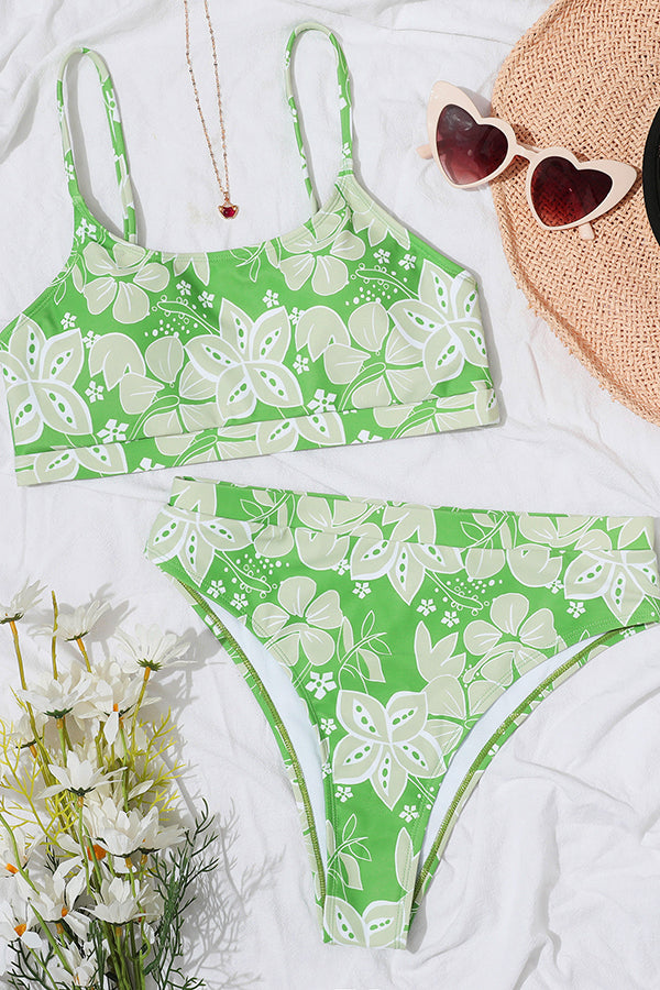Beautifully Finished Bikini in a Timeless Design