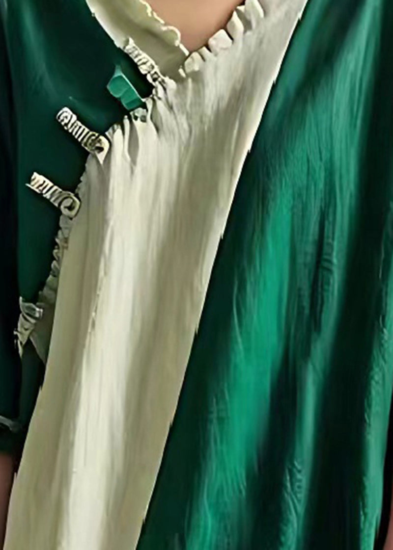 Classic Vintage Shirt with a Flattering Fit
