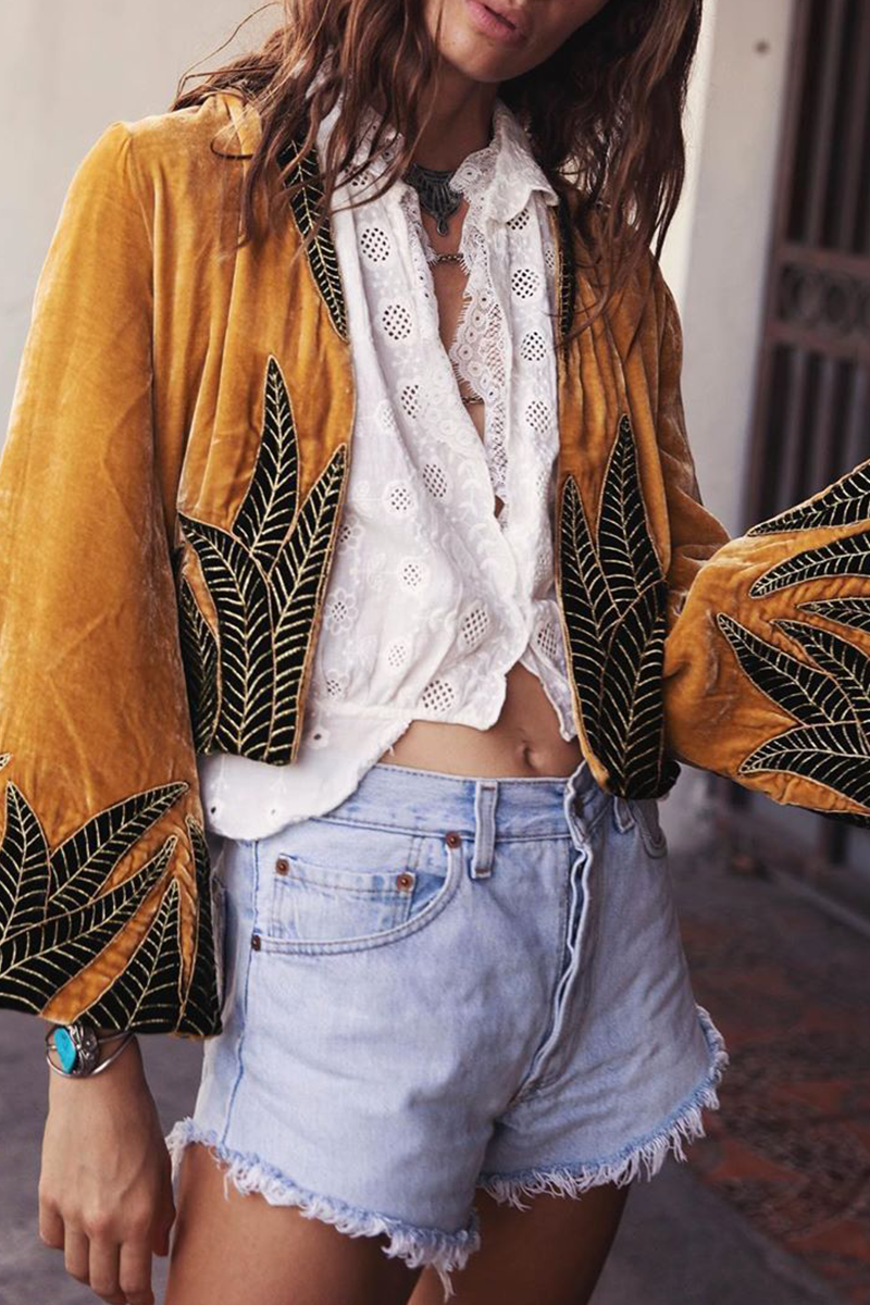 Elegantly Styled Cardigan for Everyday Wear