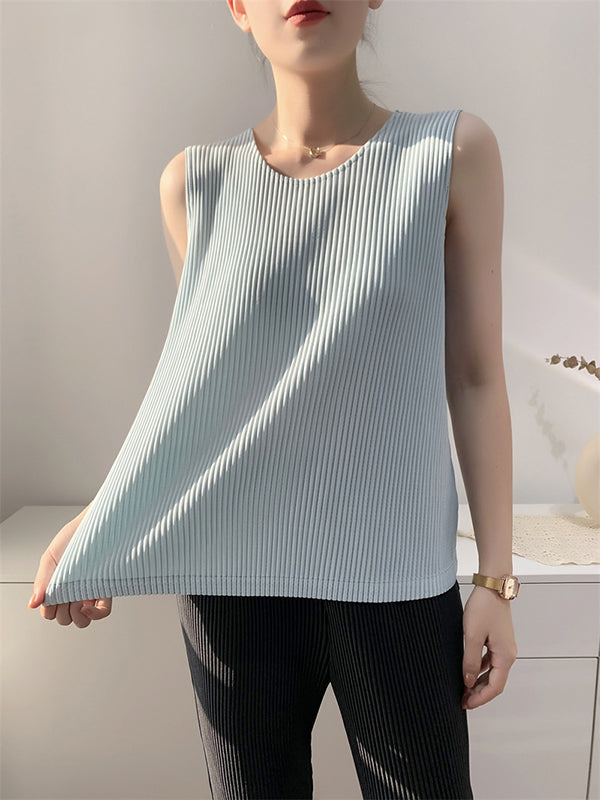 Sophisticated Top with a Clean Classic Look