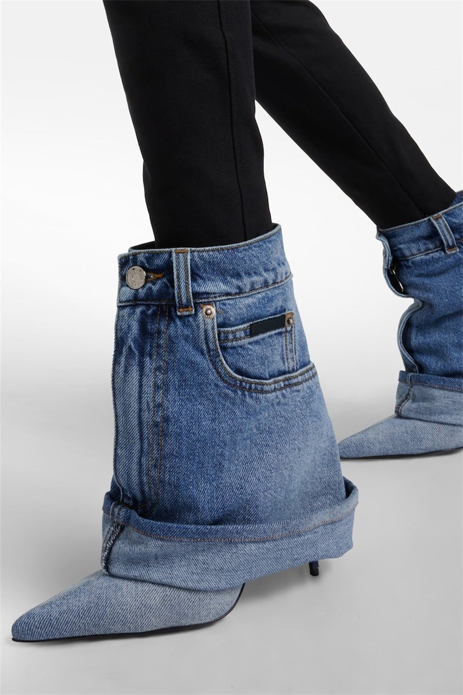 Polished Garment with an Effortless Classic Look