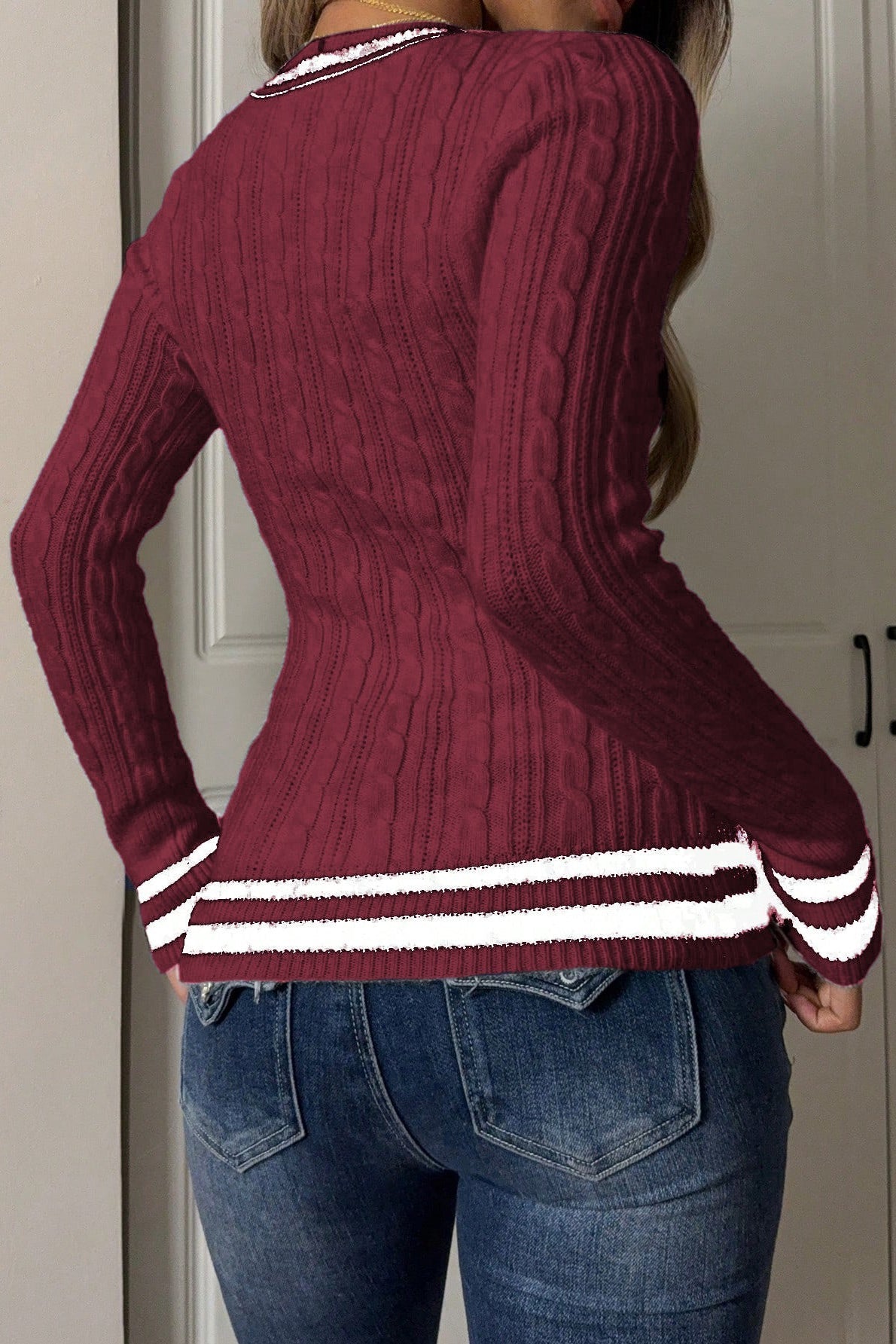 Beautifully Finished Sweater in a Timeless Design