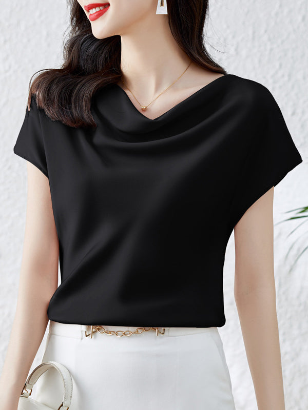 Sophisticated T-Shirt with a Clean Classic Look