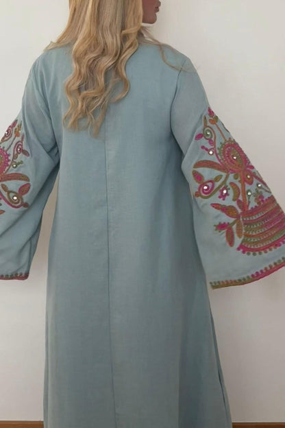 Classic Vintage Garment with a Flattering Fit