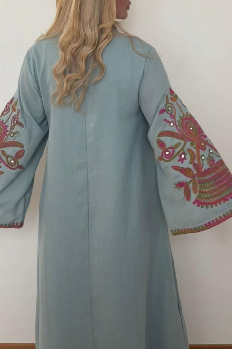 Classic Vintage Garment with a Flattering Fit