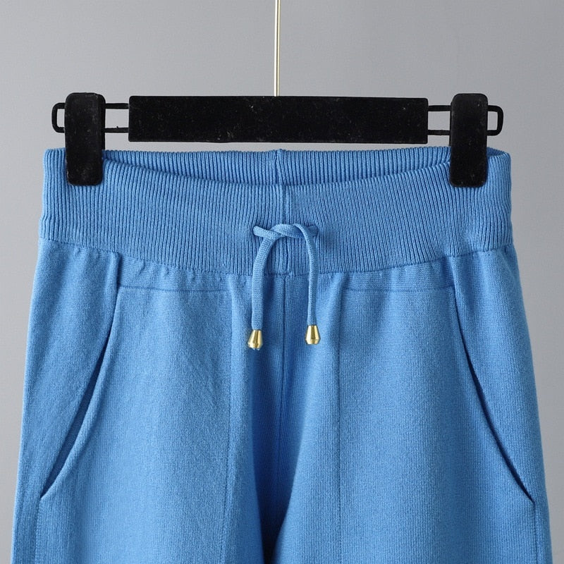 Gracefully Styled Pants for Any Occasion
