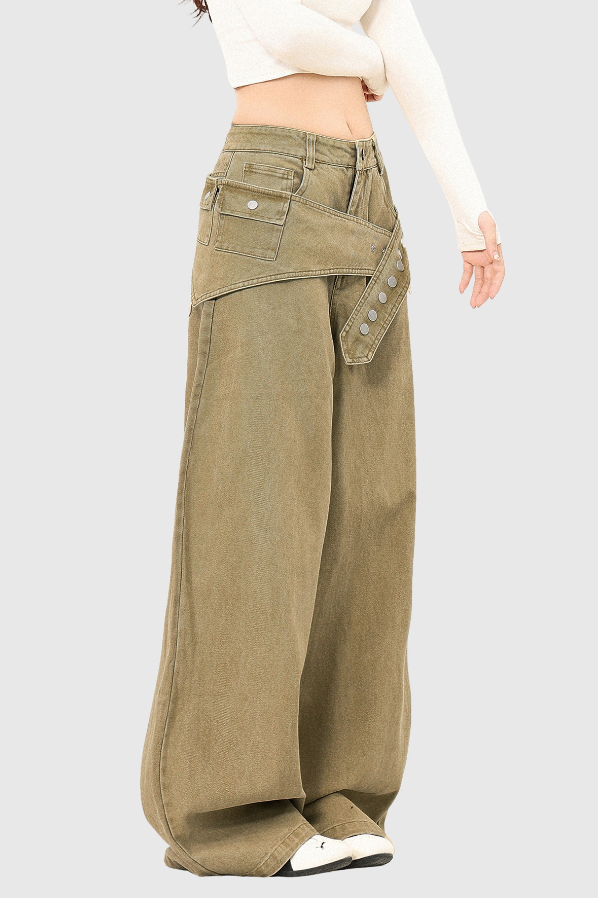 Beautifully Finished Garment in a Timeless Design